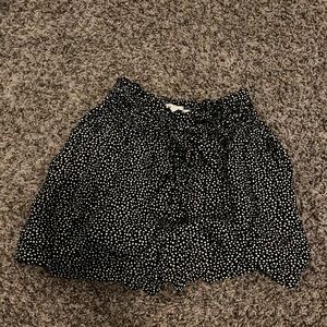 hollister flowy shorts